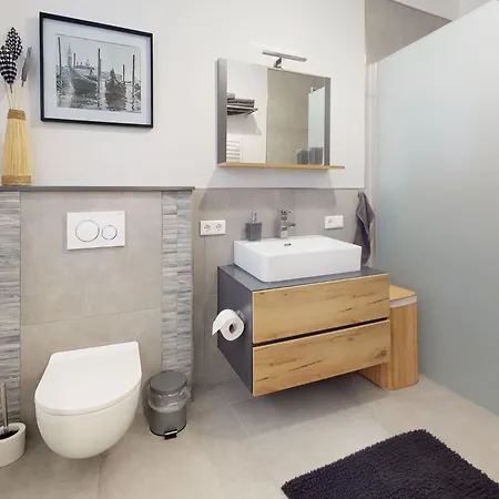 Modernes Loftappartement Im Bielefelder Sueden By Interhome *